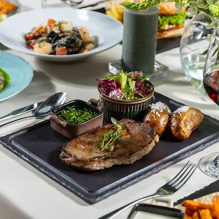 Szálloda Chocholowy Dwor 3*