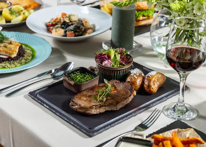 מלון Chocholowy Dwor 3*